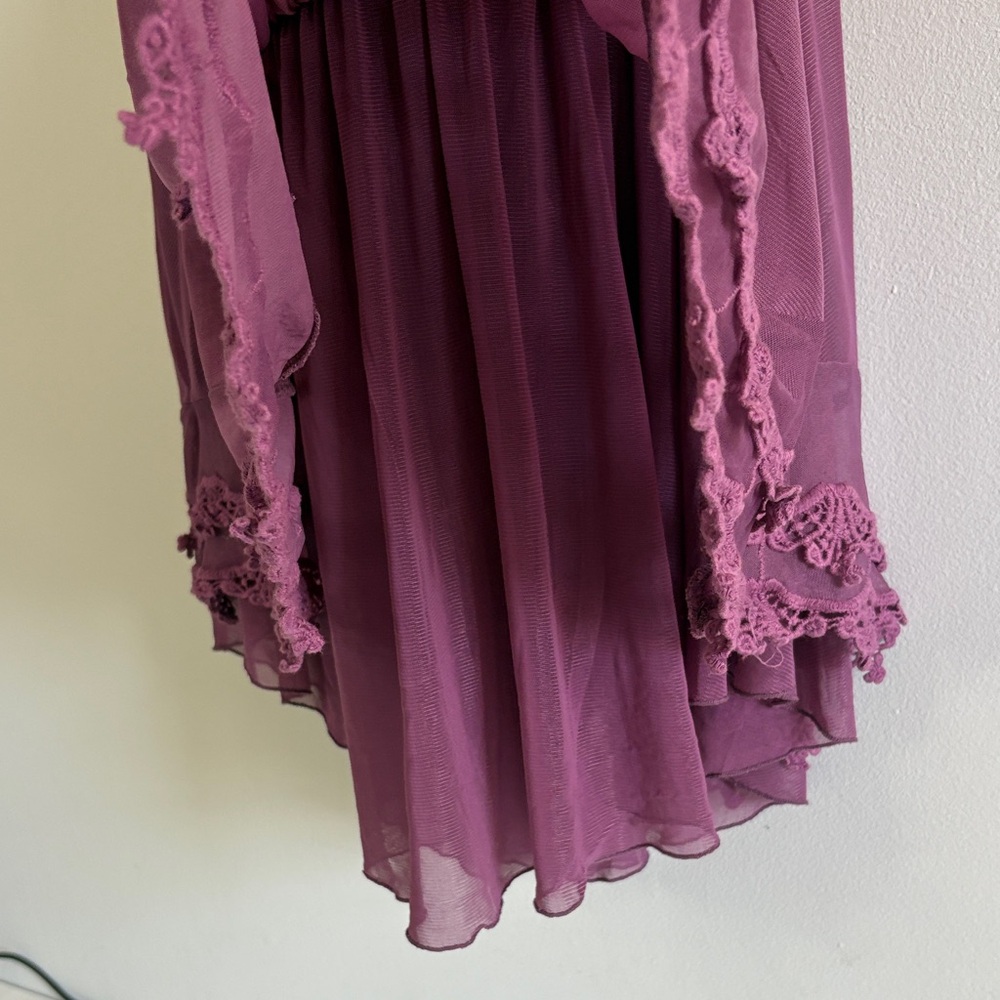 Altar’d State Boho Lace Tank Top Crochet Swing Blouse Mauve Size S - Picture 4 of 7